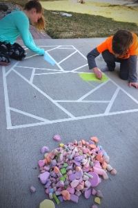 Chalk Mosaic | Frugal Fun Mom