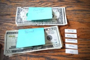Cash System Wallet Every Mom Needs! | Frugal Fun Mom
